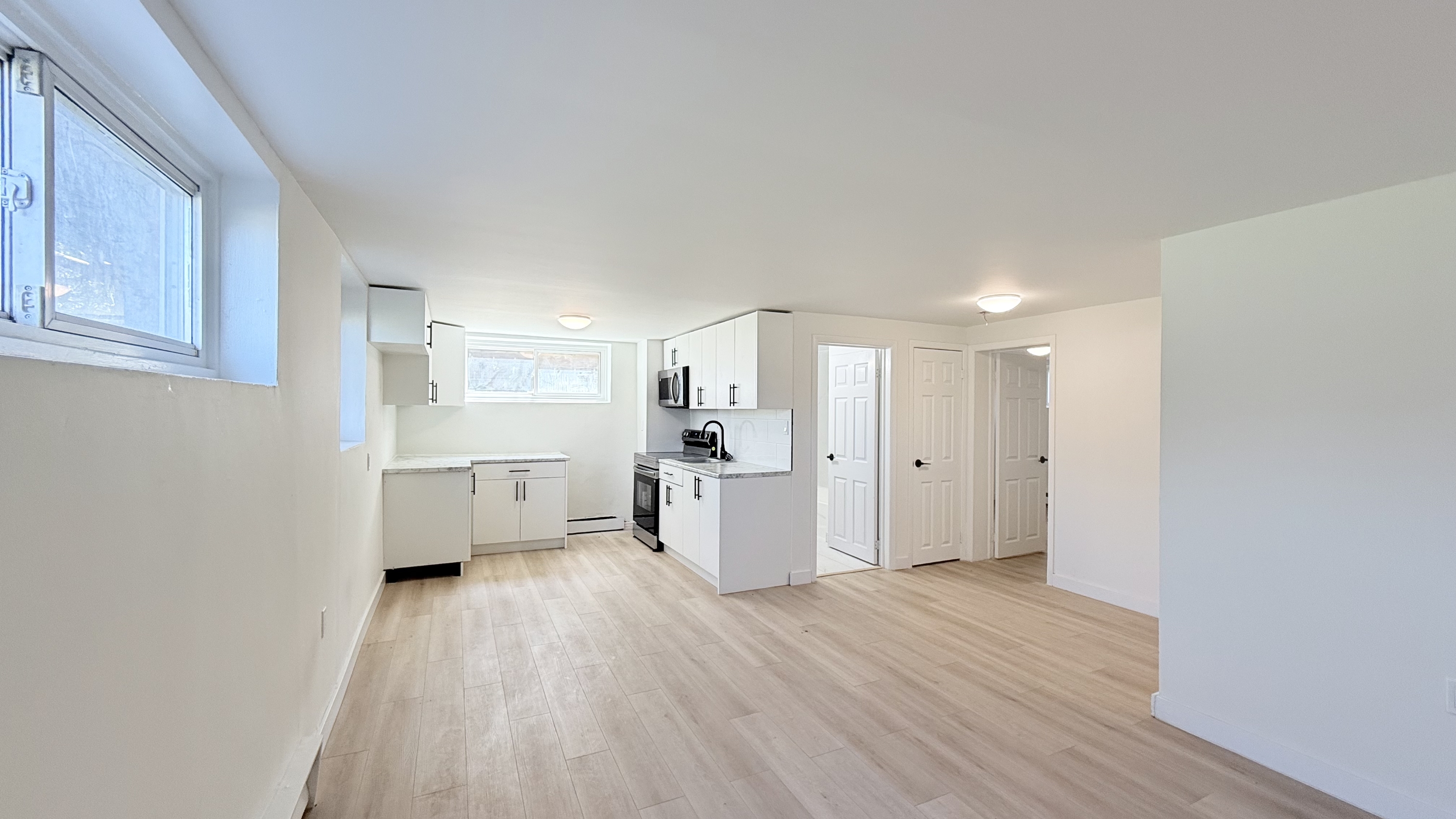 359 Hilton Avenue - 5